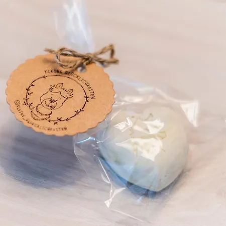 Hoekis-zimmervermietung 5 招待所 3*